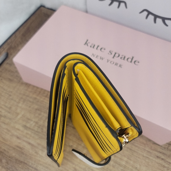 🐝Kate Spade Honey Bee Bifold Wallet Parchment NWT - Picture 10 of 16